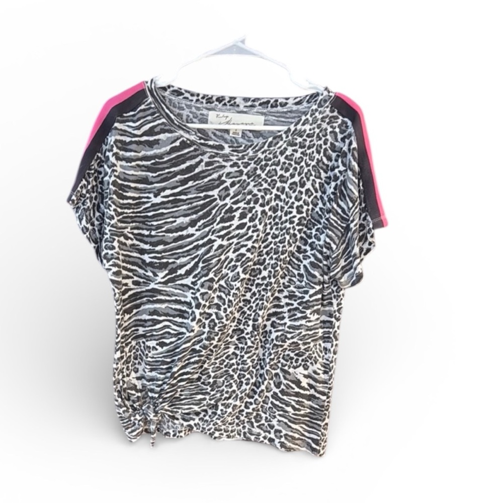 Vintage Havana  Women’s Side tie leopard print t shirt Black/Pink Size Small